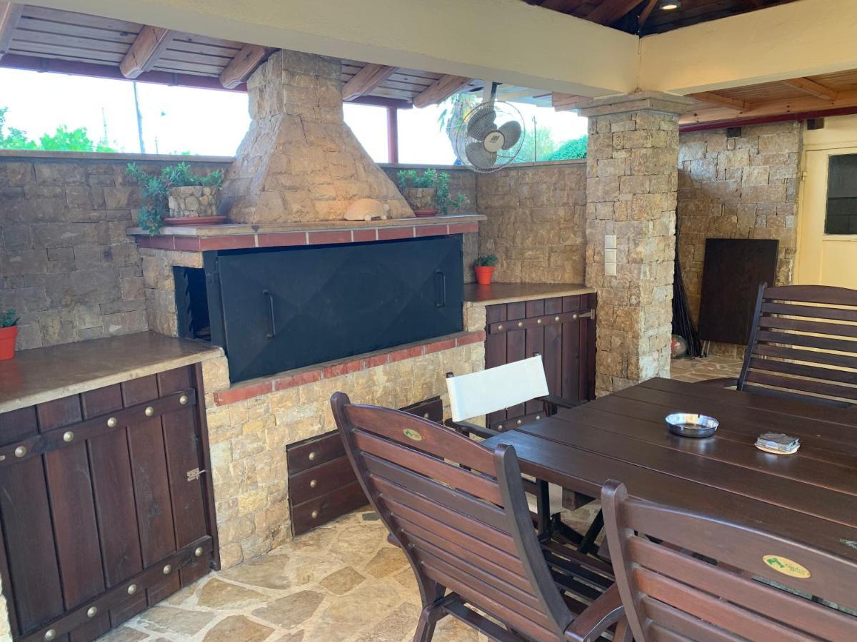 Апартаменты Doormat# Wait 'N Sea, Jacuzzi, Luxury Stone House Эпаноми Экстерьер фото