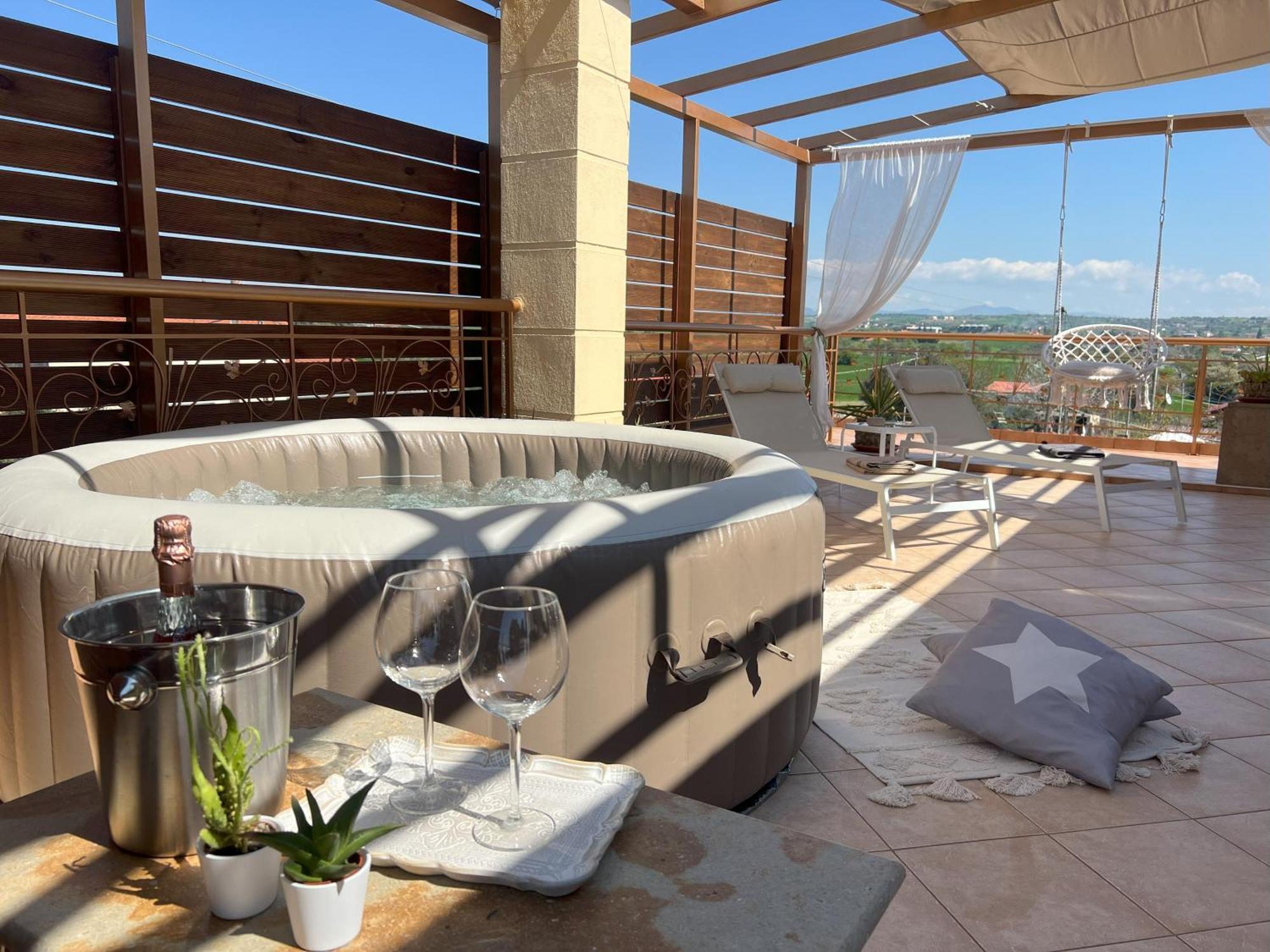 Апартаменты Doormat# Wait 'N Sea, Jacuzzi, Luxury Stone House Эпаноми Экстерьер фото